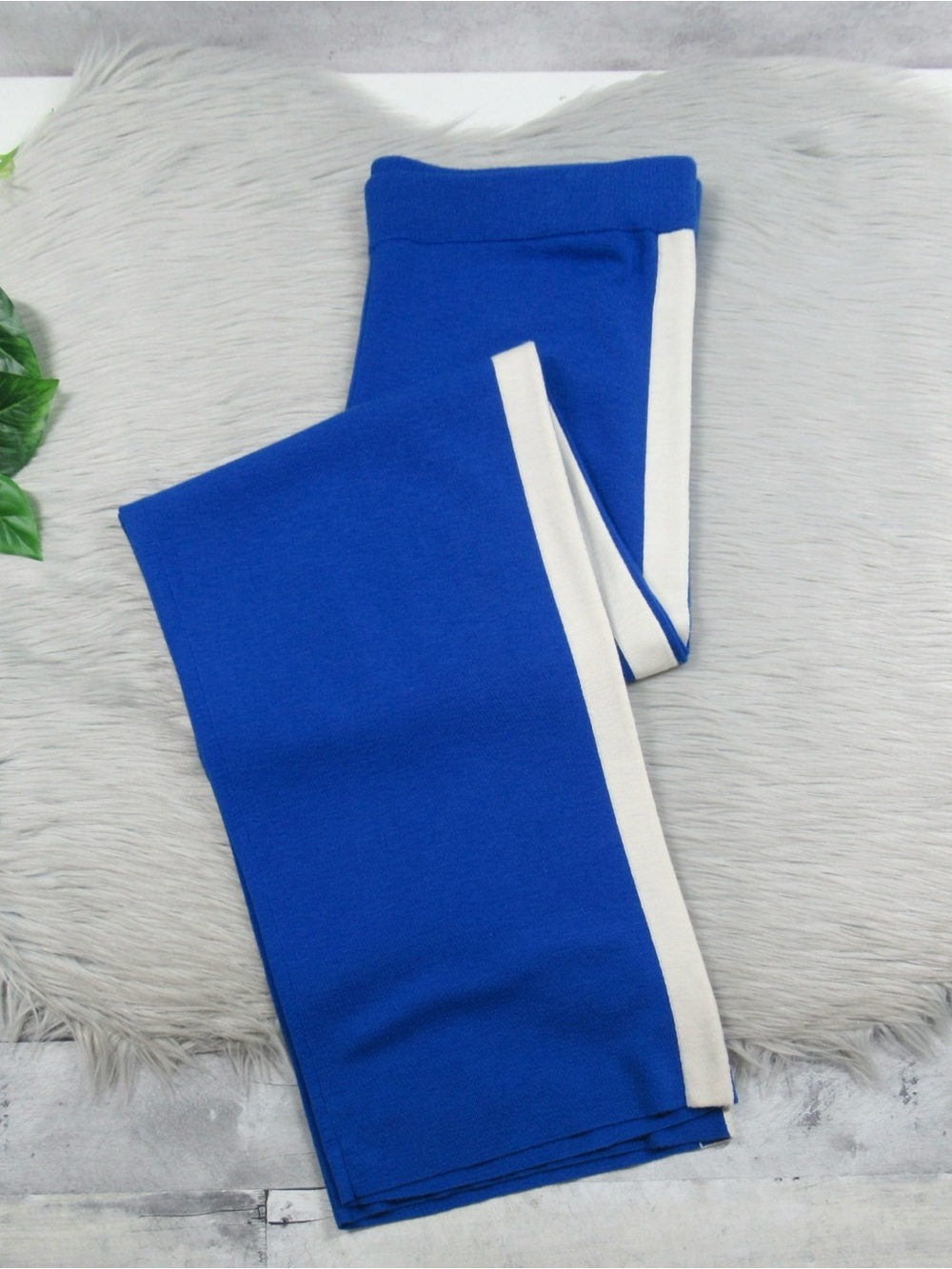 ST. JOHN 100% Wool Knit Wide Leg Pants Royal Blue Cream Side Stripe Size L - Picture 3 of 11